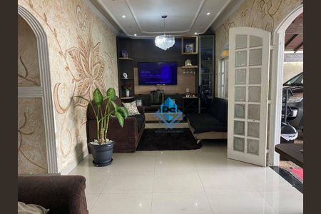 4_photo/94ce1f0851.07dec894d8d8be59-ATLAS-b9a4e0c8-51f4-4d44-857b-a9c694522f88.jpg de casa à venda com 3 quartos, 150m² em Nova Mirim, Praia Grande