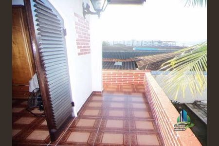 8_photo/94ce1f0879.58dbba0947eec603-ATLAS-5283cae8-2aab-4959-b7ad-e6db199e5366.jpg de casa à venda com 4 quartos, 134m² em Nova Mirim, Praia Grande