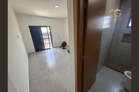 5_photo/94ce1f097b.053dea58a5ac136a-ATLAS-4db44192-eb9f-4caa-8983-2ed64fdbf1f4.jpg de casa à venda com 2 quartos, 79m² em Nova Mirim, Praia Grande