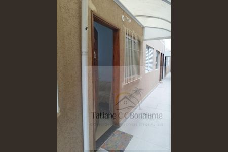 4_photo/94ce1f09af.912bb953107d94de-ATLAS-222673c3-ceee-45fc-a23a-5641505956ab.jpg de casa à venda com 2 quartos, 45m² em Nova Mirim, Praia Grande