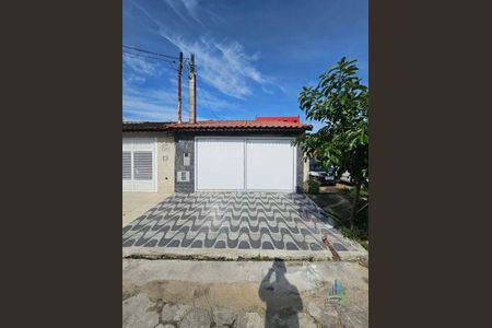 17_photo/94ce1f09b3.dd72da75736ca14e-ATLAS-31e872f9-93ee-4d05-9498-e2c187130c57.jpg de casa à venda com 2 quartos, 90m² em Nova Mirim, Praia Grande