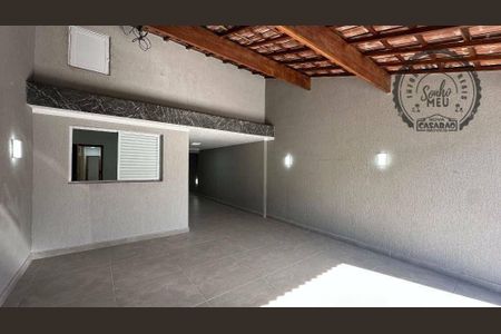 6_photo/94ce1f09b3.dd72da75736ca14e-ATLAS-beddb1ab-e921-4b26-a478-58a3ebf45ebb.jpg de casa à venda com 2 quartos, 90m² em Nova Mirim, Praia Grande