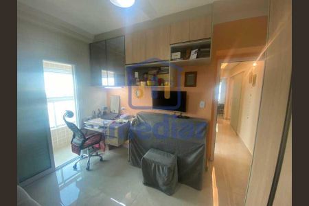 8_photo/94ce1f09cb.6e70a9f3d7347861-ATLAS-ef7ba4a2-6df3-4d74-9bd5-96e80fa967ea.jpg de apartamento à venda com 3 quartos, 111m² em Nova Mirim, Praia Grande