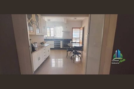 43_photo/94ce1f09d1.2ed526e46a3fb60a-ATLAS-0794b7bc-e634-4664-97ad-072952b6bce4.jpg de casa à venda com 6 quartos, 371m² em Nova Mirim, Praia Grande