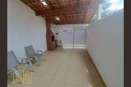 10_photo/94ce1f0bb9.2832257cbb3df2c4-ATLAS-b607d1f5-2aeb-4f26-a8a5-40386e8044cb.jpg de casa para alugar com 2 quartos, 90m² em Nova Mirim, Praia Grande