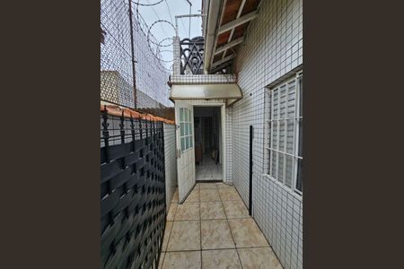 8_photo/94ce1f0c6b.bd6af2d900c57154-ATLAS-37423bda-a7ab-45cc-8b05-36f9e390efa4.jpg de casa para alugar com 1 quarto, 50m² em Nova Mirim, Praia Grande