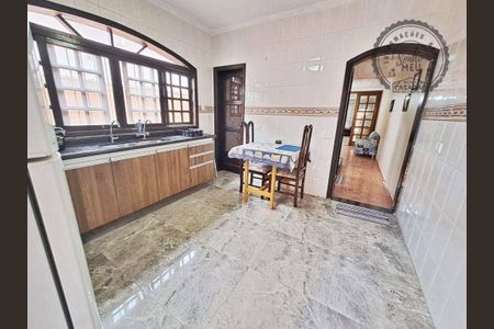 7_photo/94ce1f0c75.733a2fecce93ffd7-ATLAS-772175cc-30d7-4180-b4ec-8257424f8b78.jpg de casa à venda com 3 quartos, 148m² em Nova Mirim, Praia Grande
