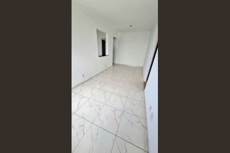 10_photo/94ce1f0cbd.d0e5ff613d48db90-ATLAS-2152a4ac-a3bb-4f21-808c-be624f89e15c.jpg de apartamento à venda com 2 quartos, 55m² em Nova Mirim, Praia Grande