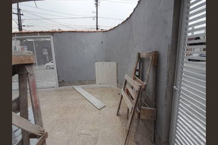 4_photo/94ce1f0e91.9d16f9c21be32f41-ATLAS-df9ad74d-5d75-4992-b010-3e39e59ad934.jpg de casa à venda com 2 quartos, 90m² em Nova Mirim, Praia Grande