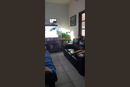 4_photo/94ce1f0eb5.effc73c8c58abb54-ATLAS-811dcd86-5527-43ca-9daa-c474a1a0c1e7.jpg de casa à venda com 3 quartos, 178m² em Nova Mirim, Praia Grande