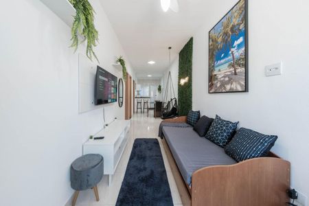 2_photo/94ce1f0f13.1c66ec647568d9b0-ATLAS-3688b0bc-9dc8-46d9-8c11-b84e29bf2b68.jpg de casa à venda com 2 quartos, 68m² em Vilamar, Praia Grande