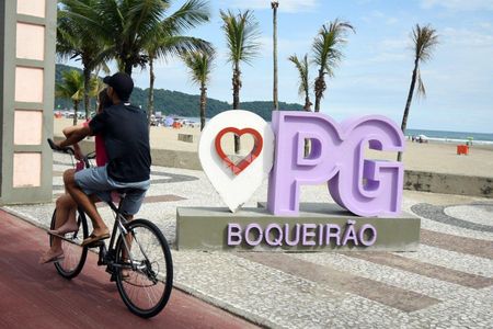 6_photo/94ce1f0f41.e964f832e1b85cae-ATLAS-68d7d61f-b069-4255-93d9-da71ecd0b60b.jpg de casa à venda com 2 quartos, 65m² em Cidade Ocian, Praia Grande