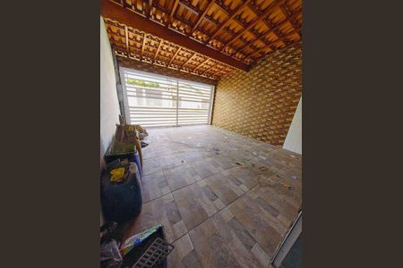 3_photo/94ce1f1299.44cb305f75931be4-ATLAS-742254f0-d790-4d50-bf81-236cd2e97e11.jpg de casa à venda com 2 quartos, 85m² em Nova Mirim, Praia Grande