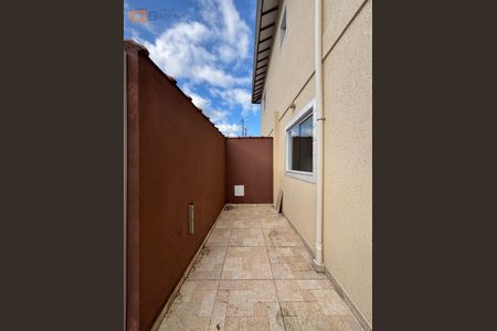 3_photo/94ce1f1bc5.cbd1ba3c47a84b5c-ATLAS-216ed349-aff4-4854-b8a2-e94fe401708d.jpg de casa à venda com 2 quartos, 68m² em Quietude, Praia Grande