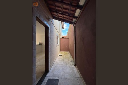 14_photo/94ce1f1bc5.cbd1ba3c47a84b5c-ATLAS-2e525e40-49b8-4de1-8cc5-9b9e5cfb41ea.jpg de casa à venda com 2 quartos, 68m² em Quietude, Praia Grande