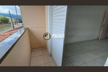 7_photo/94ce1f1fb1.ceff8192393c33de-ATLAS-ba991d6e-fd81-40a7-93ca-34971bd65690.jpg de casa à venda com 2 quartos, 68m² em Quietude, Praia Grande