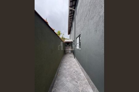 16_photo/94ce1f5f19.31eccc063a4c8cdd-ATLAS-eed9adcb-72c1-4ea3-9358-1472d1331898.jpg de casa à venda com 2 quartos, 59m² em Jardim Trevo, Praia Grande