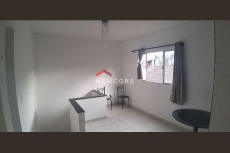 4_photo/94ce1f643d.ab9d896be0e39e09-ATLAS-37f1cfd4-ced0-401c-945f-cb2eae98cdff.jpg de casa à venda com 2 quartos, 60m² em Jardim Trevo, Praia Grande