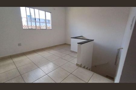 7_photo/94ce1f643d.ab9d896be0e39e09-ATLAS-6d40252e-24c9-44f8-a969-b56c7478dea6.jpg de casa à venda com 2 quartos, 49m² em Jardim Trevo, Praia Grande