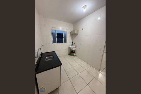 4_photo/94ce1f643d.ab9d896be0e39e09-ATLAS-9fe7799b-050f-4624-8b56-6df09b0da498.jpg de casa à venda com 2 quartos, 49m² em Jardim Trevo, Praia Grande