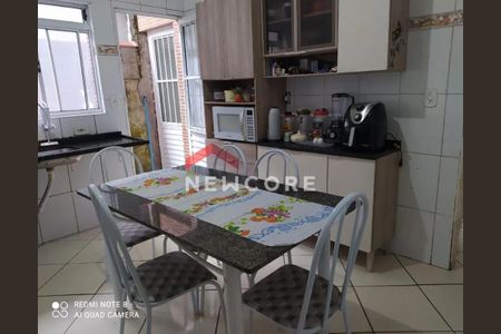 7_photo/94ce1f6601.8e48f5906dd675de-ATLAS-3aa3d297-100a-440c-b88d-656e2a64d04e.jpg de casa à venda com 2 quartos, 130m² em Jardim Trevo, Praia Grande