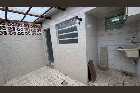 12_photo/94ce1f6ddd.c212177c01df0aeb-ATLAS-45afb99d-dba8-4e49-a1d3-77e6fc12564c.jpg de casa à venda com 2 quartos, 54m² em Nova Mirim, Praia Grande