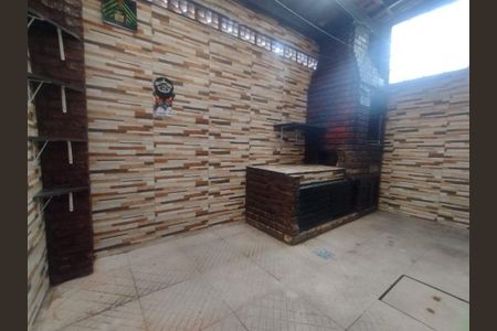 8_photo/94ce1f6e7f.b37fb779aadef412-ATLAS-65ab22c7-bb99-44c8-8838-0a0d760e8b3a.jpg de casa à venda com 2 quartos, 64m² em Nova Mirim, Praia Grande