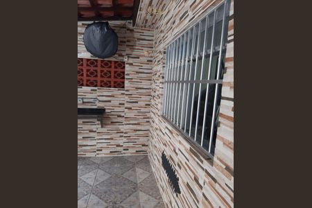 12_photo/94ce1f6e7f.f38e38137a2159e3-ATLAS-5865d50f-5e84-42e6-9daf-3382f382b559.jpg de casa à venda com 2 quartos, 54m² em Nova Mirim, Praia Grande