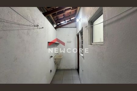 8_photo/94ce1f719d.93b8fa184532727f-ATLAS-b4d7fcf0-9f95-42e9-b9ac-4013ed3cdc0c.jpg de casa à venda com 2 quartos, 101m² em Nova Mirim, Praia Grande