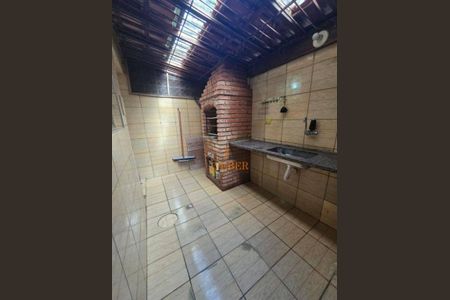 4_photo/94ce1f72c5.1168d7f35de77434-ATLAS-59f33b4d-0a32-4a33-b40b-88d3acdac687.jpg de casa à venda com 2 quartos, 64m² em Nova Mirim, Praia Grande