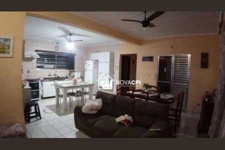 8_photo/94ce1f7471.a83e5fc6c0537e07-ATLAS-2e50c7a8-7969-49cd-af7e-b8ae5cd5e03c.jpg de casa à venda com 2 quartos, 160m² em Nova Mirim, Praia Grande