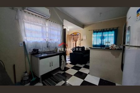 6_photo/94ce1f75d5.e467a4455404b950-ATLAS-955e1be6-e5db-4b34-8086-79d44640d029.jpg de casa à venda com 2 quartos, 104m² em Nova Mirim, Praia Grande