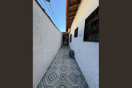 20_photo/94ce1f75fd.49f512fa8a9b1946-ATLAS-e7cf7885-5372-487c-8ecc-21d038184397.jpg de casa à venda com 1 quarto, 63m² em Nova Mirim, Praia Grande