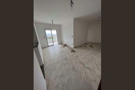 11_photo/94ce1f7605.e51b1ca42b44b904-ATLAS-c6e7dc5d-46da-4b4b-a00a-97a7e7c36d10.jpg de apartamento à venda com 2 quartos, 79m² em Maracanã, Praia Grande