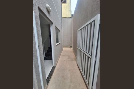 9_photo/94ce1f7625.e567ee3eb8b7b1d1-ATLAS-27caa374-839a-42e4-bded-ce9f12227414.jpg de casa à venda com 2 quartos, 63m² em Nova Mirim, Praia Grande