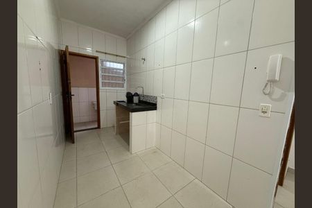 5_photo/94ce1f7661.1b656f32d2d6dd69-ATLAS-3f15c2ee-6c8e-4bff-a086-8943e18c8162.jpg de casa à venda com 1 quarto, 52m² em Maracanã, Praia Grande