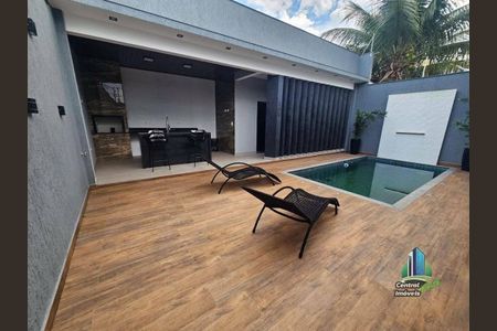 1_photo/94ce1f766f.053dea58a5ac136a-ATLAS-e42f60aa-0b37-4a68-8b8a-c1fa4283efbf.jpg de casa à venda com 3 quartos, 160m² em Maracanã, Praia Grande