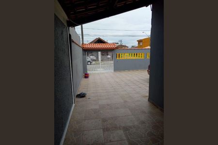 8_photo/94ce1f768f.8bc8fabd1716c9d6-ATLAS-8890104c-92ea-45cb-aba7-bd1cd38c9a3d.jpg de casa à venda com 2 quartos, 80m² em Nova Mirim, Praia Grande