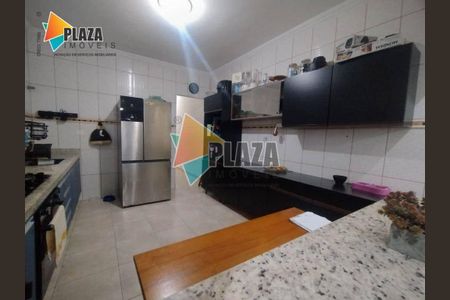 8_photo/94ce1f78d1.828c431c7d69c527-ATLAS-cce99c41-320a-491c-be7b-110e392821ef.jpg de casa à venda com 3 quartos, 90m² em Maracanã, Praia Grande