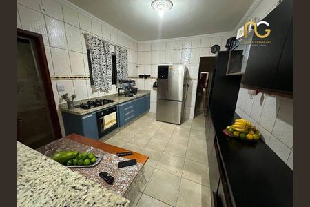 6_photo/94ce1f78df.b8c4f165c1f119ea-ATLAS-3b583416-4ecb-47ac-b8df-3ca8b4e3af1d.jpg de casa à venda com 3 quartos, 89m² em Maracanã, Praia Grande