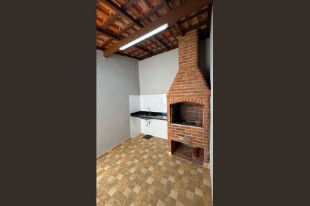 8_photo/94ce1f792f.ec49f0f9d32ca07b-ATLAS-6d6b2a86-6c5f-4654-a1d1-196808e9ec45.jpg de casa à venda com 2 quartos, 71m² em Maracanã, Praia Grande