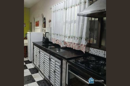 2_photo/94ce1f7935.b86b5f5e8a2bcc97-ATLAS-cb2efa6c-6ad4-40e0-92da-b71edbf67eb2.jpg de casa à venda com 2 quartos, 78m² em Maracanã, Praia Grande