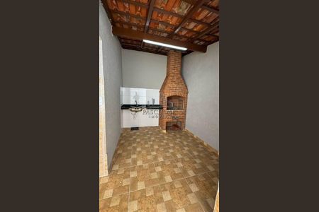 12_photo/94ce1f7937.5967fec49d2dda6e-ATLAS-99e9e76a-e8b7-47f1-99be-9dc061be35b5.jpg de casa à venda com 2 quartos, 51m² em Maracanã, Praia Grande