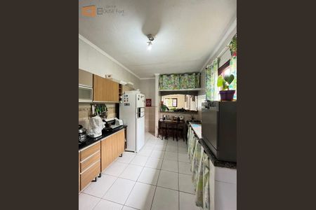 8_photo/94ce1f7df7.7be7a474fdeed64f-ATLAS-e93467f0-6a68-4239-b24e-5cde8a85a686.jpg de casa à venda com 3 quartos, 135m² em São José do Rio Preto, Praia Grande