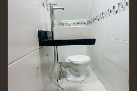 2_photo/94ce1f7ed7.5d9b459f6e445926-ATLAS-6fb79cf3-188a-438e-bc5d-fd28e42ce2e9.jpg de casa à venda com 2 quartos, 58m² em Maracanã, Praia Grande