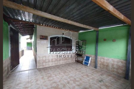 2_photo/94ce1f7ee9.351e3508ff719a12-ATLAS-a9d85154-d4cc-457a-ae39-99a50fb5b34e.jpg de casa à venda com 2 quartos, 79m² em Maracanã, Praia Grande