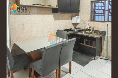 8_photo/94ce1f7eef.e4e14b9810914131-ATLAS-4e9b649a-a2f0-4ec7-9f7f-c627ef6e2d76.jpg de casa à venda com 2 quartos, 60m² em Maracanã, Praia Grande