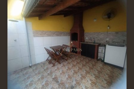 12_photo/94ce1f7f43.93312c7b985816a0-ATLAS-3a98c8fb-3f68-42e7-b3c8-9c4f430c81d7.jpg de casa à venda com 2 quartos, 70m² em Maracanã, Praia Grande