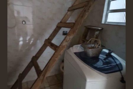 9_photo/94ce1f7ffd.93b8fa184532727f-ATLAS-2044500f-17b8-4e6d-944b-6aa7af1d5d48.jpg de casa à venda com 2 quartos, 100m² em Vila Caiçara, Praia Grande