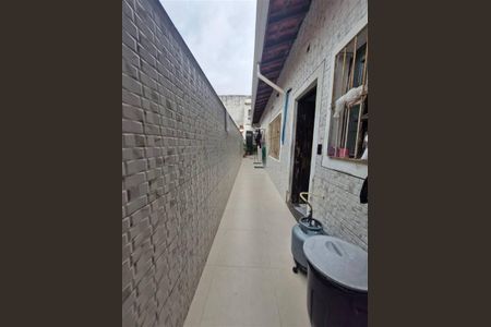 14_photo/94ce1f8007.9eb5d2fc35c3b0f7-ATLAS-b7932a28-b6e7-48e4-8ce1-ce21b1f6d072.jpg de casa à venda com 2 quartos, 178m² em Maracanã, Praia Grande